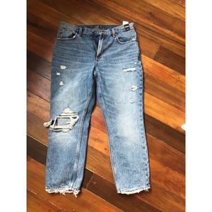 NWT Abercrombie & Fitch Mom Jeans